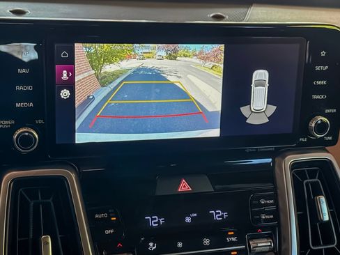 Used 2022 Kia Sorento S FWD image 28