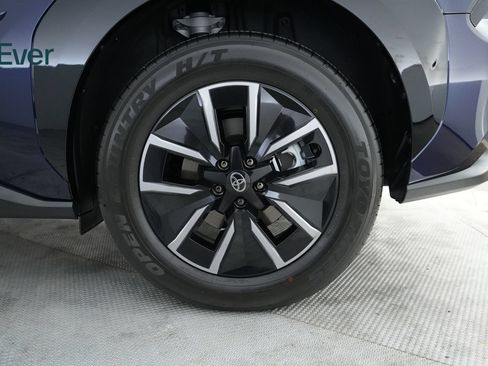 Used 2026 Toyota bZ FWD image 9