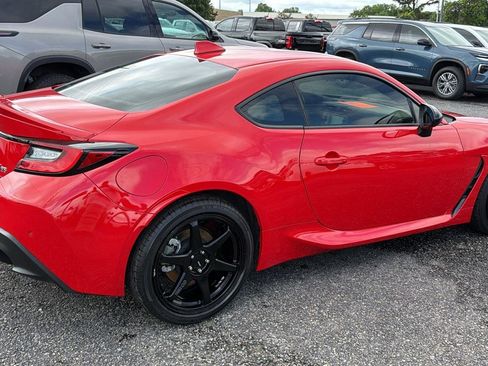 Used 2022 Toyota GR86 Premium RWD image 5