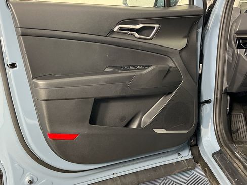 New 2026 Kia Sportage S image 19