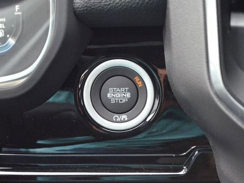 New 2026 RAM 1500 Laramie AWD/4WD image 25