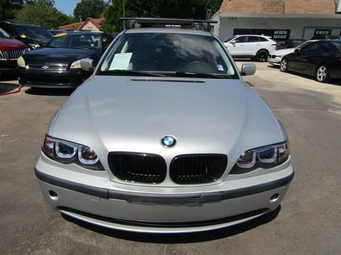 Used 2005 BMW 325i Sedan image 2