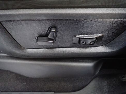 Used 2024 RAM 2500 Big Horn image 24