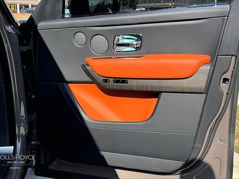 Used 2026 Rolls-Royce Cullinan image 23