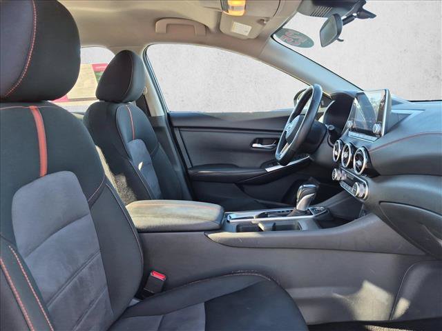 Used 2025 Nissan Sentra SR FWD image 21