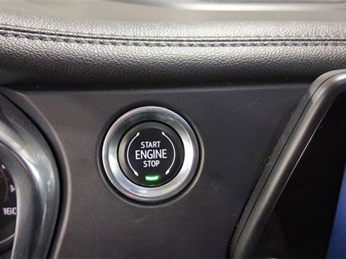 Used 2019 Chevrolet Blazer LT image 26