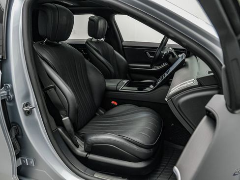 Used 2022 Mercedes-Benz S 580 4MATIC Sedan w/ AMG Line Package image 59