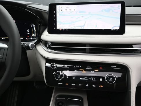 New 2026 INFINITI QX60 Pure w/ Cargo Package image 29