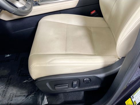 Used 2022 Lexus RX 350 AWD w/ Premium Package image 18