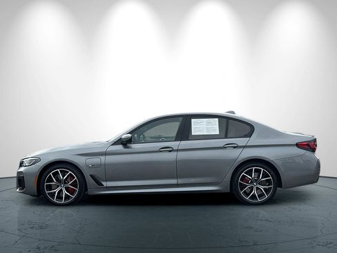 Used 2023 BMW 530e w/ M Sport Package image 7