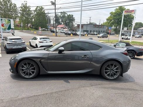 Used 2022 Subaru BRZ Limited RWD image 11
