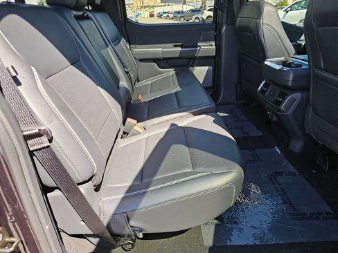 Used 2025 Ford F150 Lariat AWD/4WD image 19