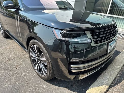 Used 2023 Land Rover Range Rover SE AWD/4WD image 6