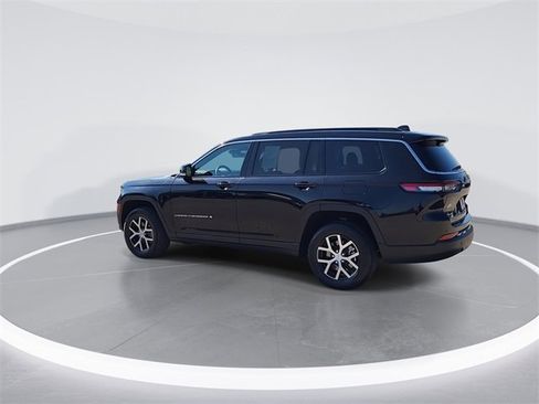 Used 2024 Jeep Grand Cherokee L Limited w/ Luxury Tech Group II image 6