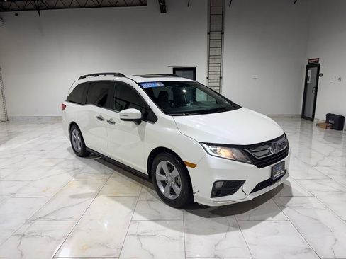 Used 2018 Honda Odyssey EX-L image 3