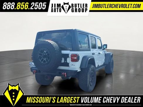 Used 2022 Jeep Wrangler Unlimited Rubicon w/ Xtreme Recon 35" Tire Package AWD/4WD image 22