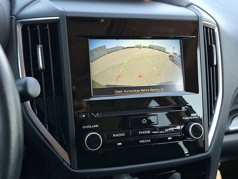 Used 2023 Subaru Forester Premium AWD/4WD image 4