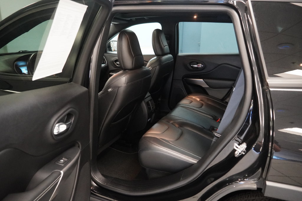Used 2021 Jeep Cherokee Latitude Lux 80th Anniv w/ Quick Order Package 26U 80TH AWD/4WD image 19