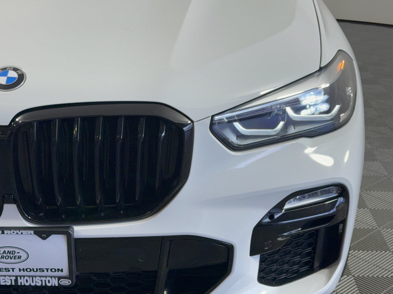Used 2021 BMW X5 sDrive40i w/ M Sport Package RWD image 12