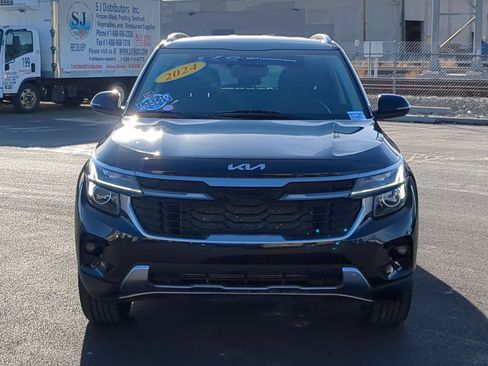 Certified 2024 Kia Seltos S image 8