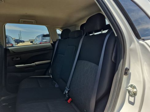 Used 2021 Mitsubishi Outlander Sport LE FWD image 61