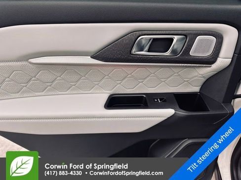 New 2026 Ford Explorer Platinum w/ LUX Leather Package image 26