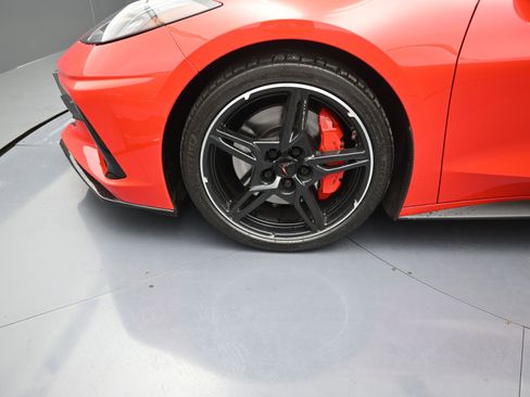 Used 2021 Chevrolet Corvette 2LT w/ Z51 Performance Package image 10