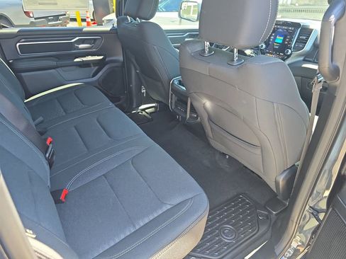 New 2026 RAM 1500 4x4 Crew Cab image 12