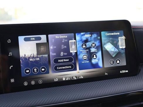 New 2026 Nissan Kicks SR w/ SR Premium Package image 13