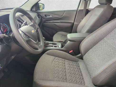 Used 2022 Chevrolet Equinox LT FWD image 11