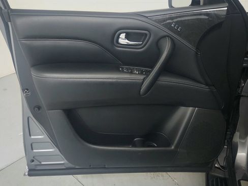 Used 2021 INFINITI QX80 Luxe AWD/4WD image 16
