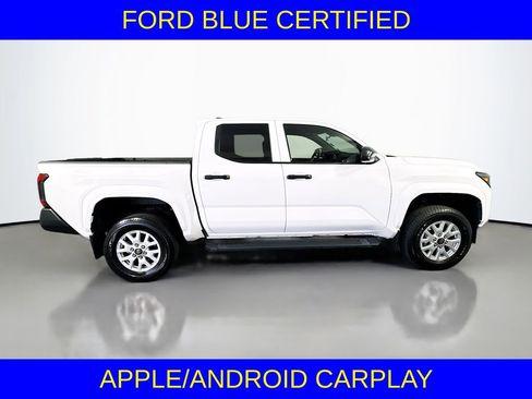 Used 2024 Toyota Tacoma SR image 4