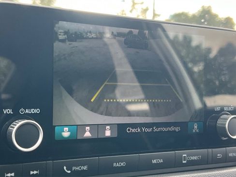 Certified 2025 Honda Civic Sport image 17