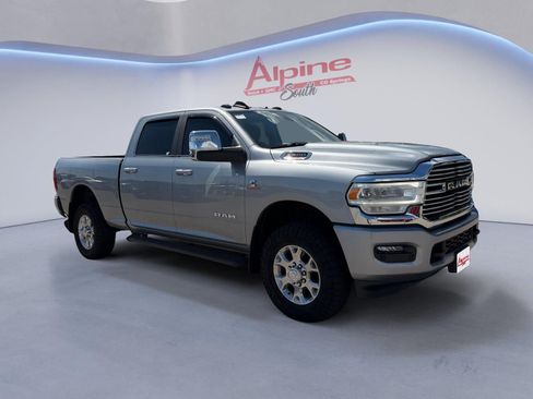 Used 2024 RAM 2500 Laramie AWD/4WD image 7