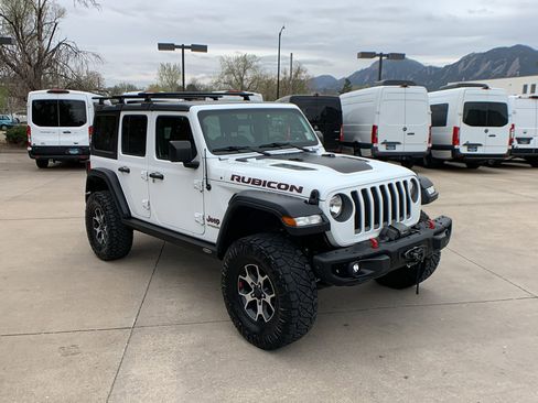 Used 2019 Jeep Wrangler Unlimited Rubicon w/ Cold Weather Group image 7