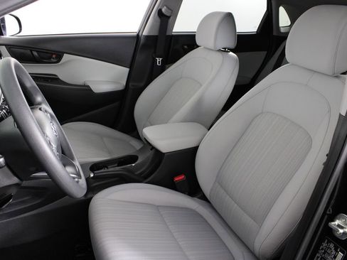 Certified 2023 Hyundai Kona SEL image 18