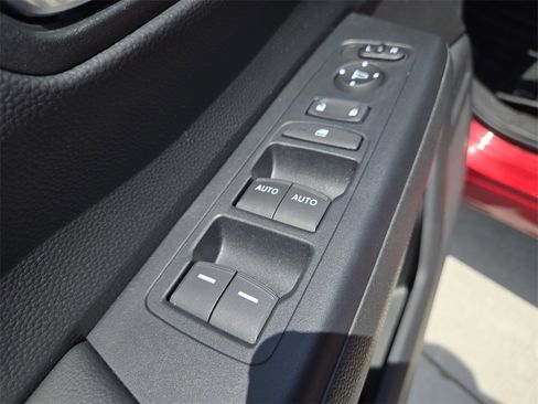 Used 2023 Honda CR-V Sport image 32