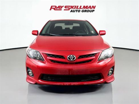 Used 2013 Toyota Corolla S w/ Premium Pkg image 2