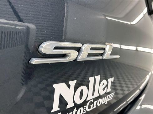 Certified 2023 Ford Edge SEL w/ Convenience Package AWD/4WD image 8