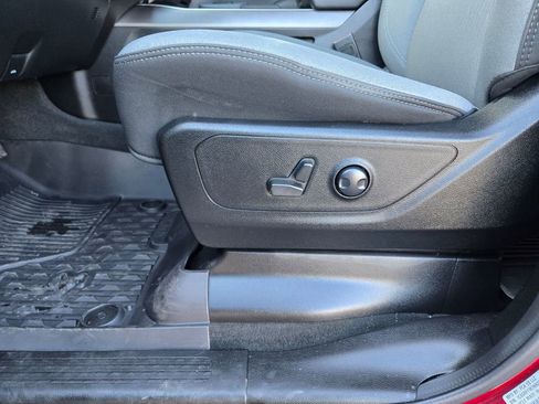 Used 2022 RAM 1500 Big Horn AWD/4WD image 16