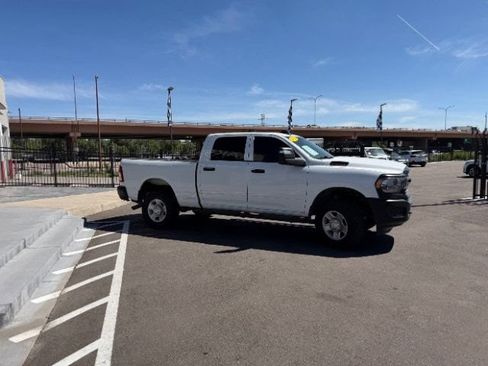 Used 2023 RAM 2500 Tradesman AWD/4WD image 14