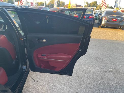 Used 2012 Dodge Charger SXT Plus image 7