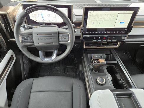 Used 2025 GMC Hummer EV 3X AWD/4WD image 14