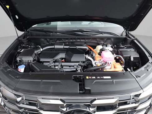 Used 2026 Hyundai Tucson Limited w/ Tow & Go Package image 9