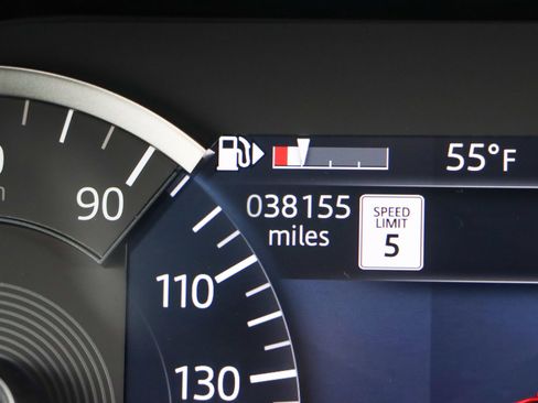 Used 2023 Land Rover Range Rover Velar R-Dynamic S image 16