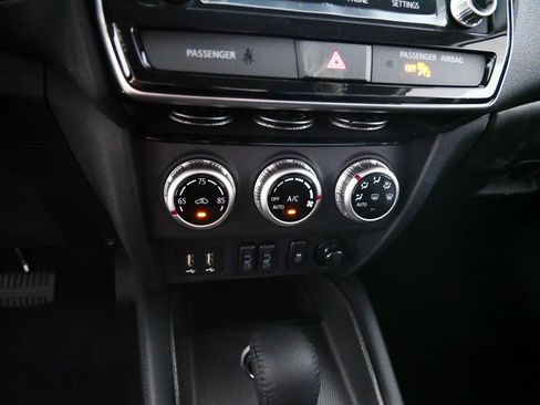 New 2026 Mitsubishi Outlander Sport SE AWD/4WD image 7