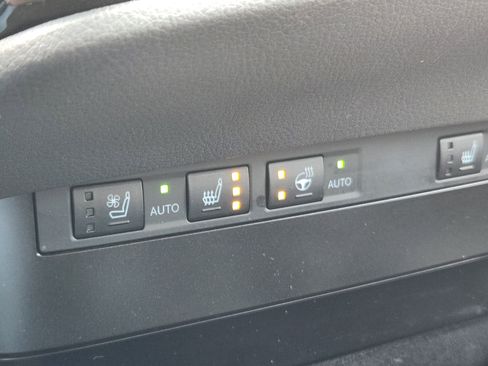 Used 2023 Lexus ES 250 w/ Premium Package image 26