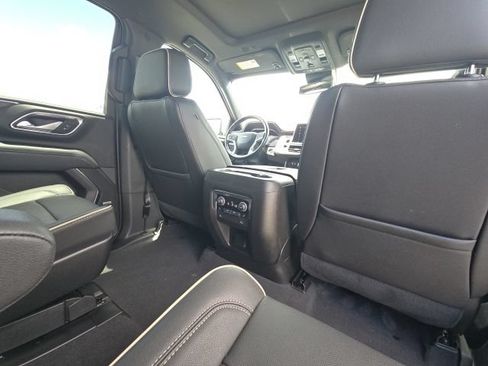 Used 2023 Chevrolet Tahoe Premier RWD image 18