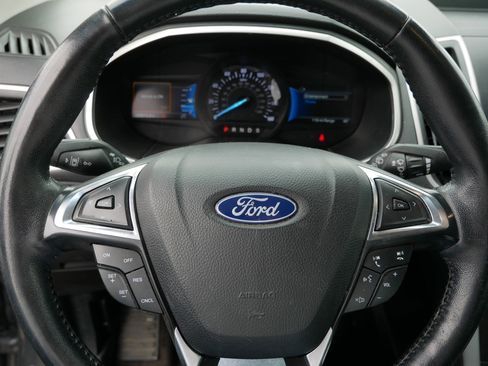 Used 2021 Ford Edge SEL AWD/4WD image 25