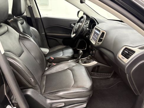 Used 2019 Jeep Compass High Altitude AWD/4WD image 22